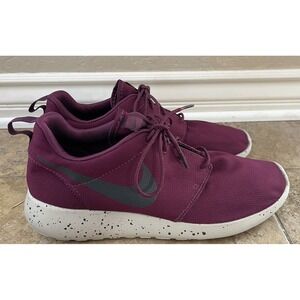 Nike Mens Roshe One SE Running Shoes Bordeaux 844687-604 Low Top Sneakers 10